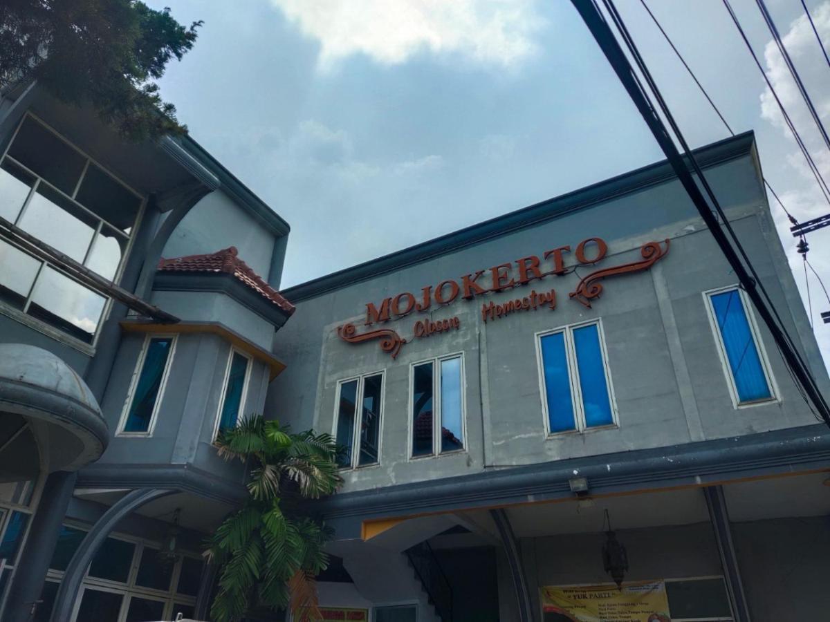 Mojokerto Classic Homestay Luaran gambar