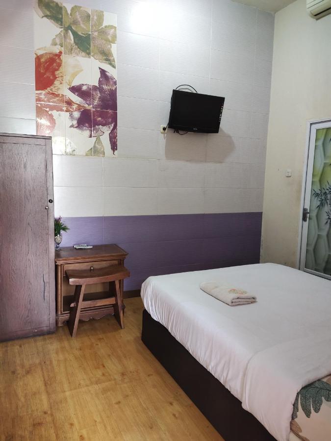 Mojokerto Classic Homestay Luaran gambar